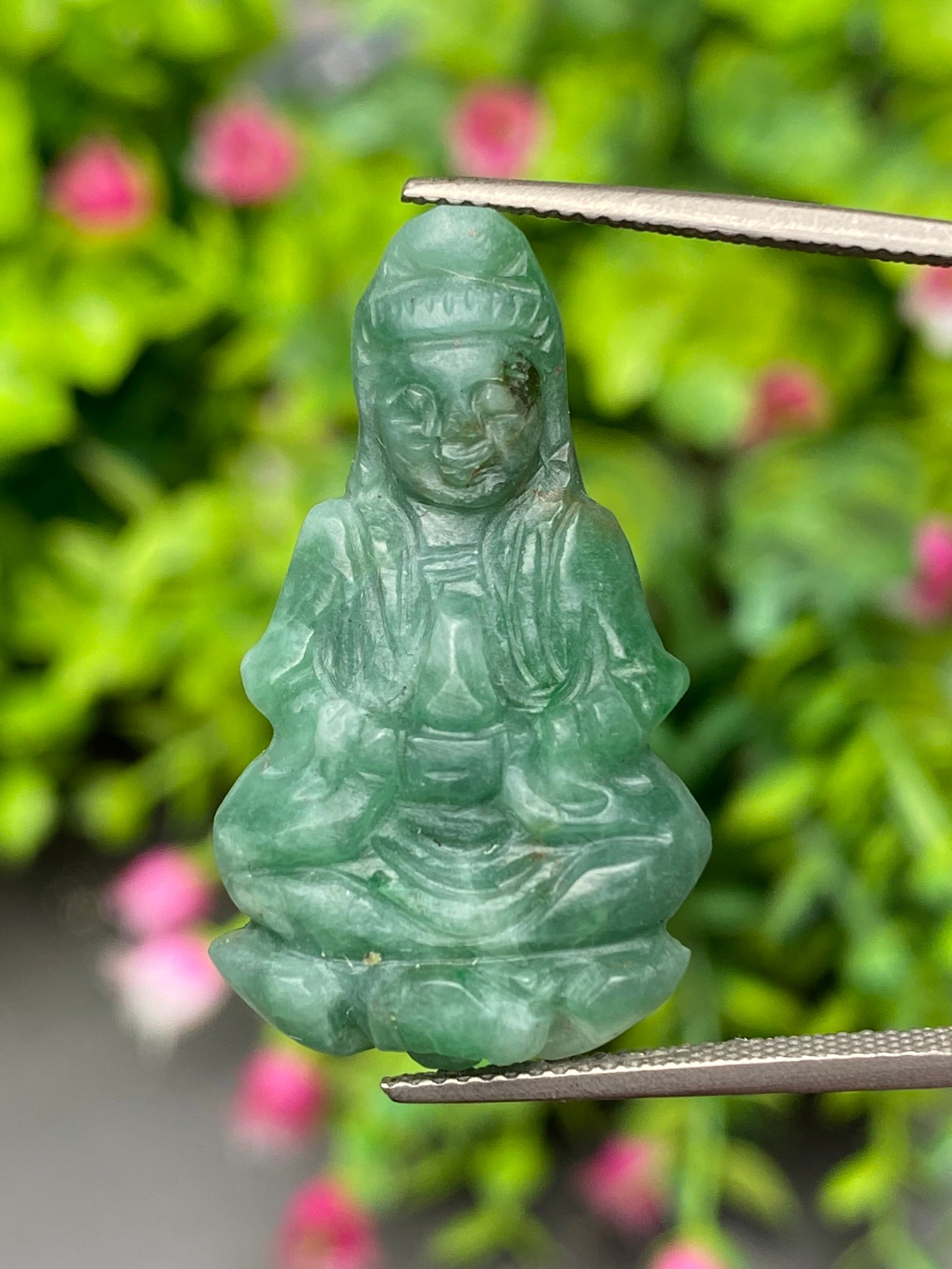 หยก แกะสลัก รูป เจ้าแม่กวนอิม (Burmese jadeite) 28.34 กะรัต (cts.) หยก พม่า แท้