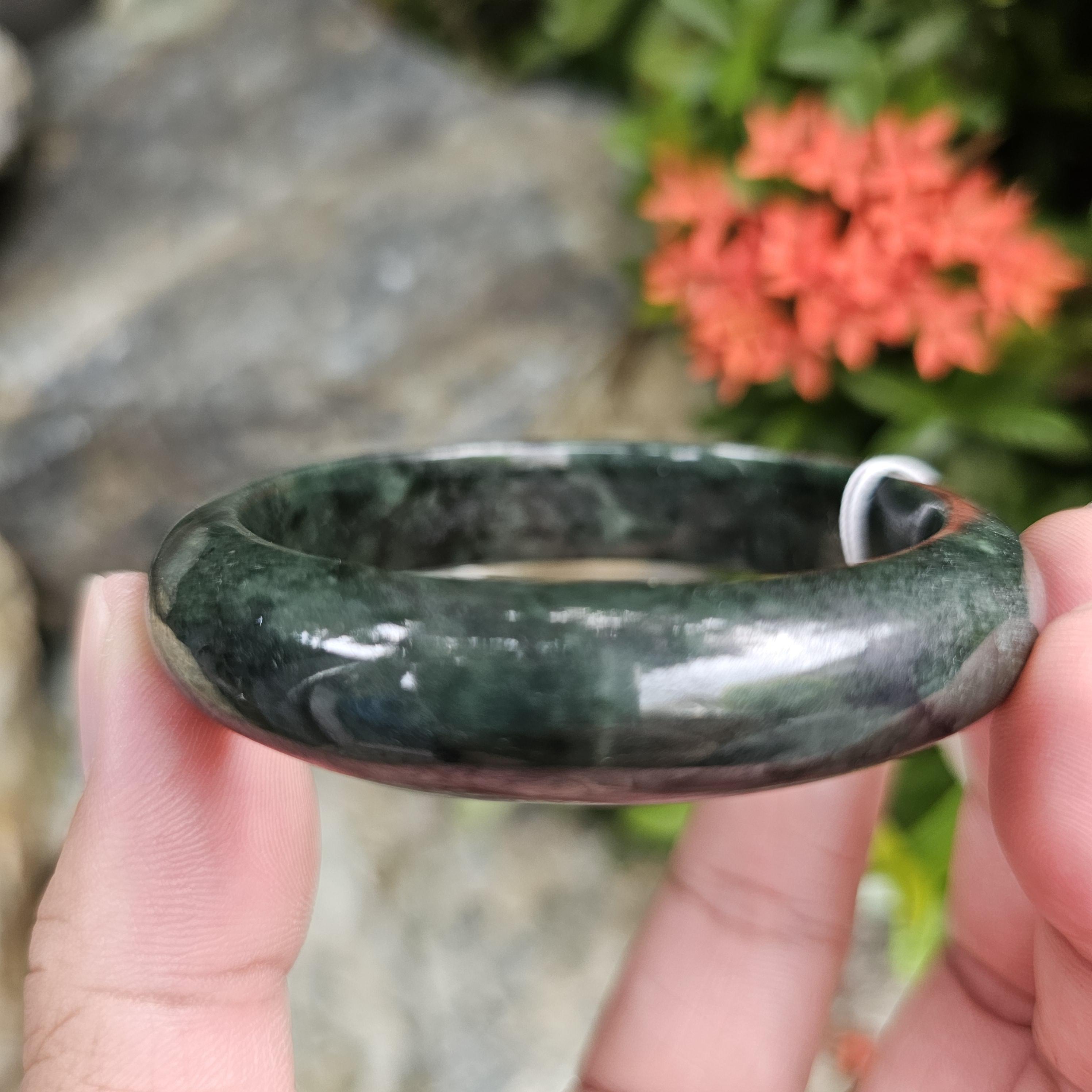 JB6804120 หยก พม่า แท้ Jade กำไลหยก 56.8 มม. (Jadeite bracelet) พม่า (Myanmar)