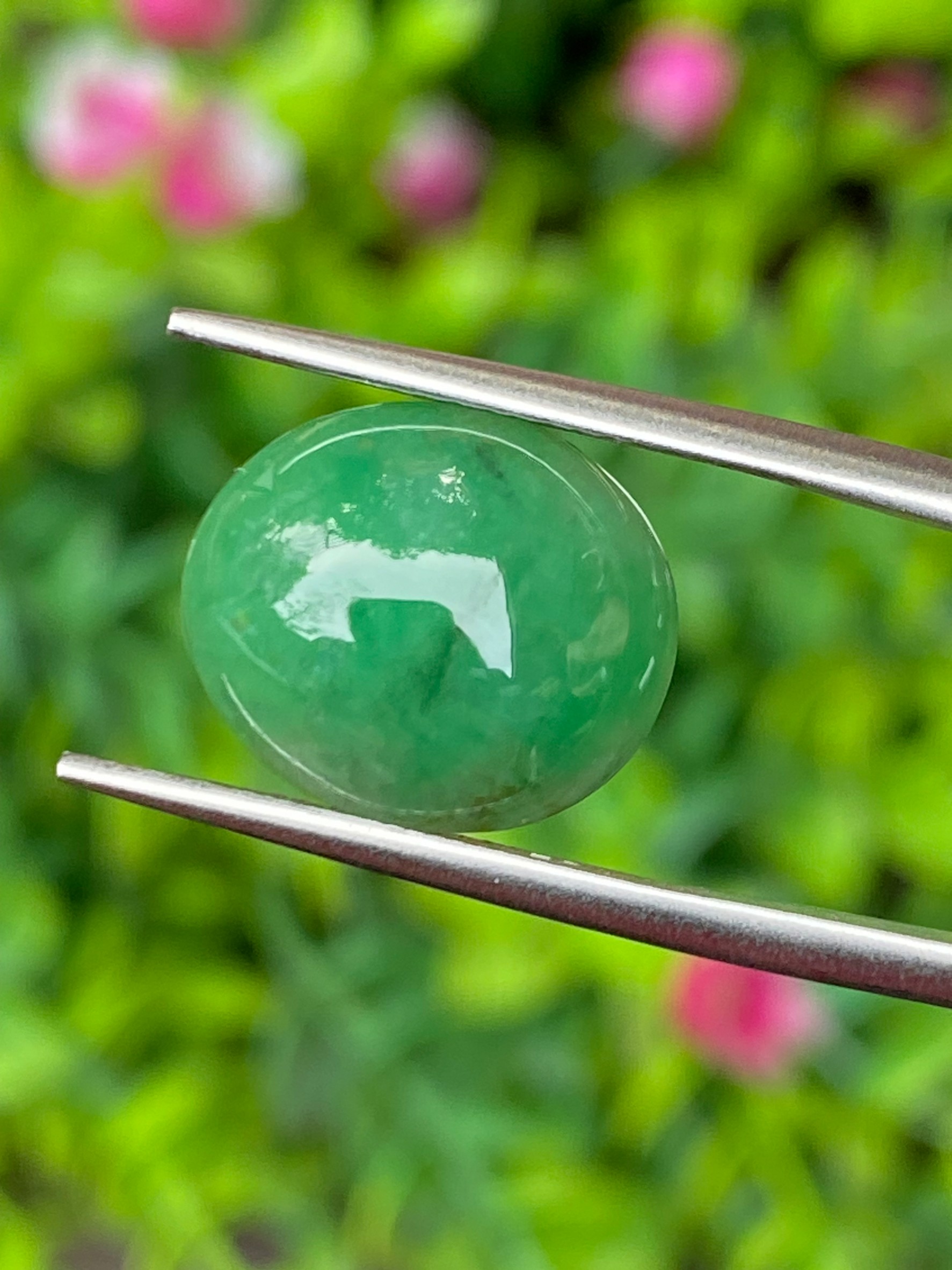หยกพม่าเจียรนัย (Burmese jade ) 6.31 กะรัต หยกแท้ อัญมณีมงคลประจําวันเกิด เครื่องประดับหยก