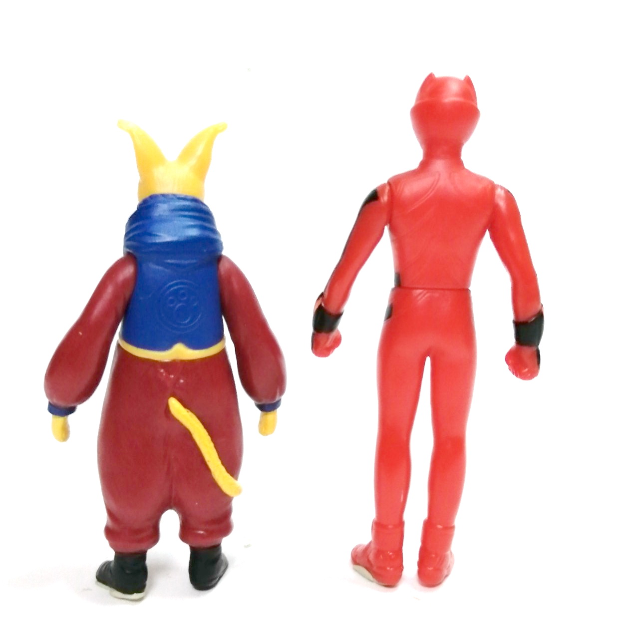 ซอฟ 3 -3.5นิ้ว ขนาดตามรูป เกคิเรด (ชาง)กับ อาจารย์ มาสเตอร์เชาฟู จากขบวนการ เกคิเรนเจอร์ สภาพดีมีรอยบ้าง ขายคู่