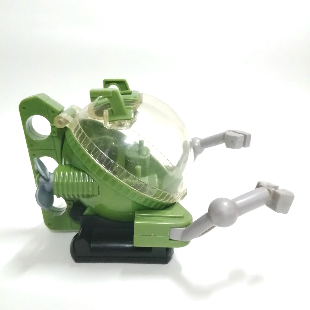 ยานโมดูลจากจูราสสิก เวิลดิ์ พลาสติกตัน มีส่วนใส มีจุดขยับกระจกเปิดได้ แขนกลขยับซ้ายขวาได้ ขนาดตามรูป มีตามภาพ งานเก่าMattel 2007 มีรอยบ้าง