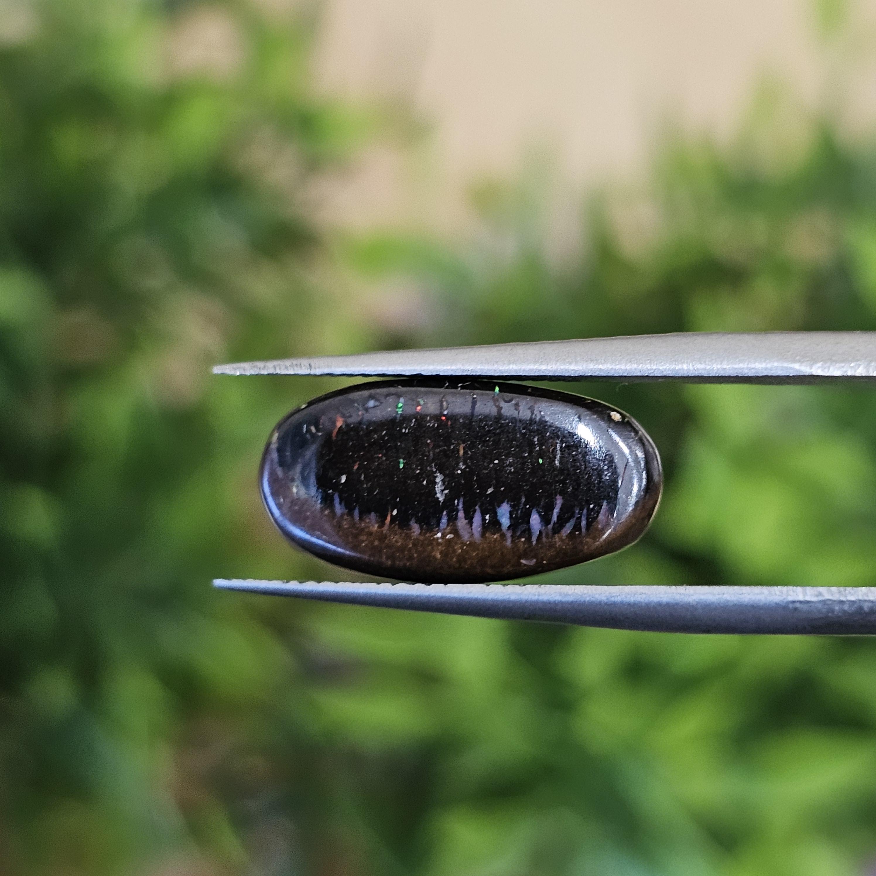 พลอย โอปอล Opal 7.22 กะรัต (Cts.) พลอยแท้ อัญมณีมงคลประจําวันเกิด เครื่องประดับพลอย