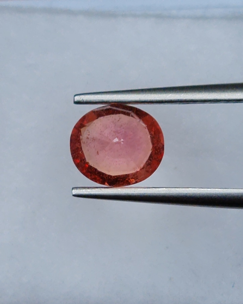 พลอย ออเรนจ์ แซฟไฟร์ Orange Sapphire 1.23 กะรัต (Cts.) พลอยแท้ อัญมณีมงคลประจําวันเกิด เครื่องประดับพลอย