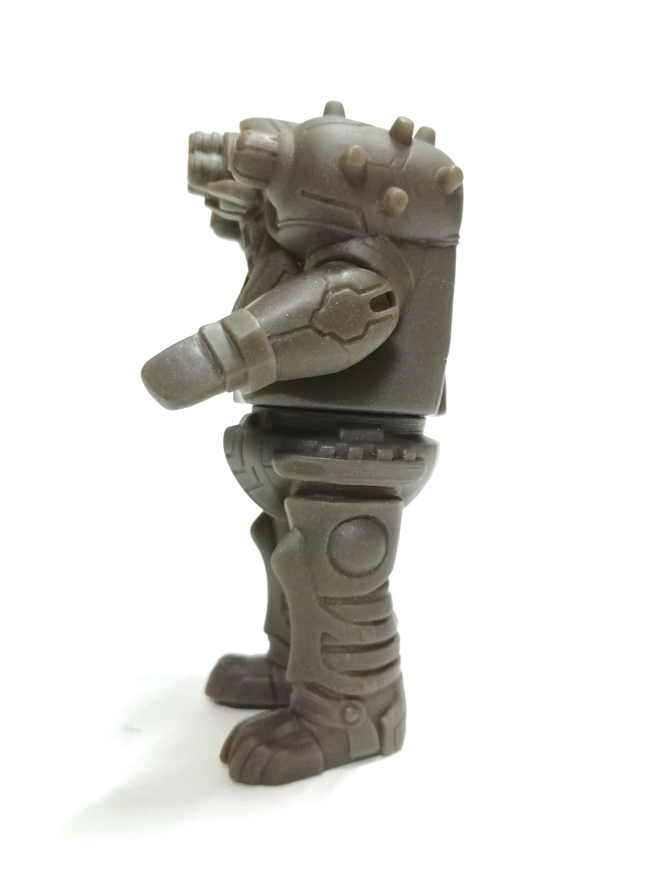 ซอฟ 4 นิ้วหุ่นยนต์เอมเพอไรเซอร์ จากอุลตร้าแมนเมบิอุส มือสองสภาพดีมีรอยบ้าง