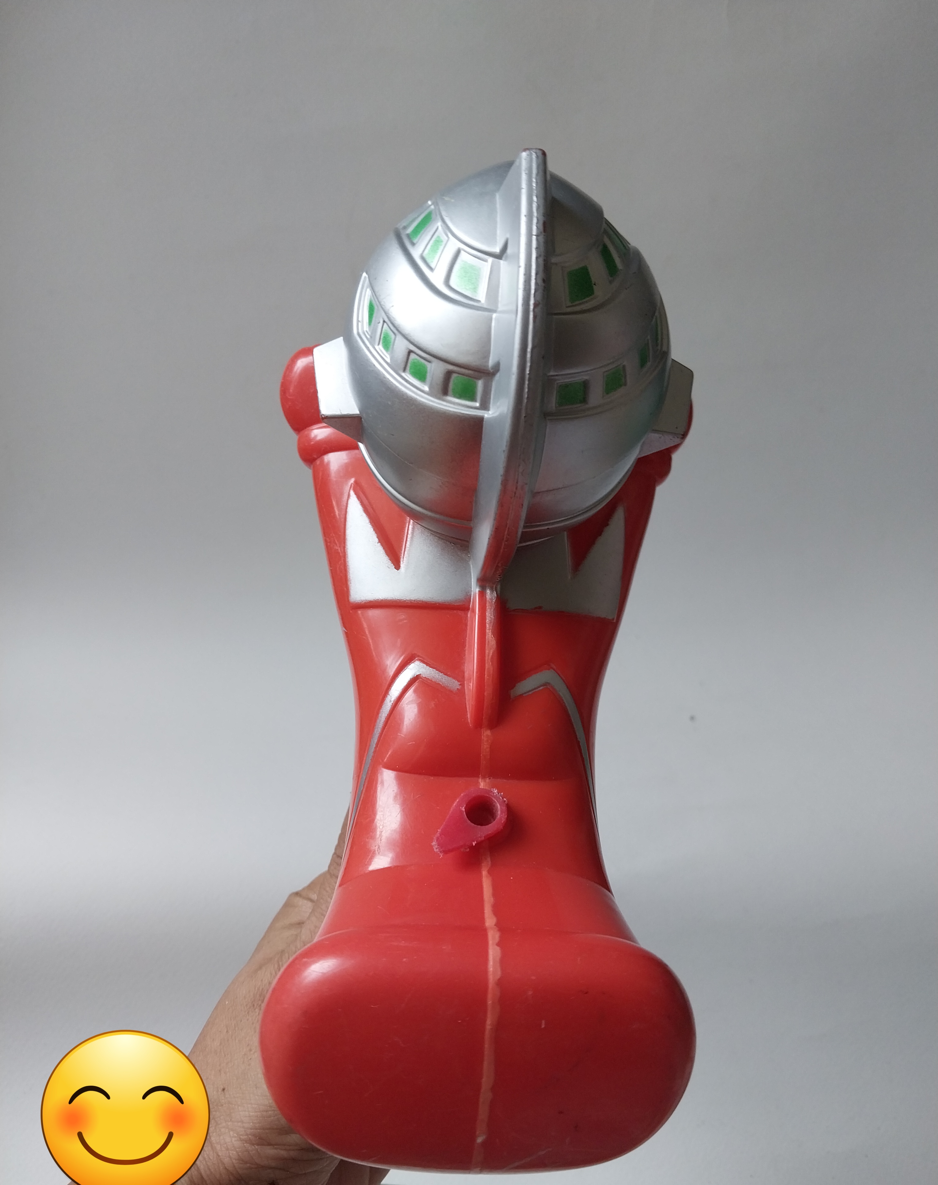 มีหลายภาพ,ปืนฉีดน้ำรูปอุลตร้าเซเว่น สำหรับสะสม