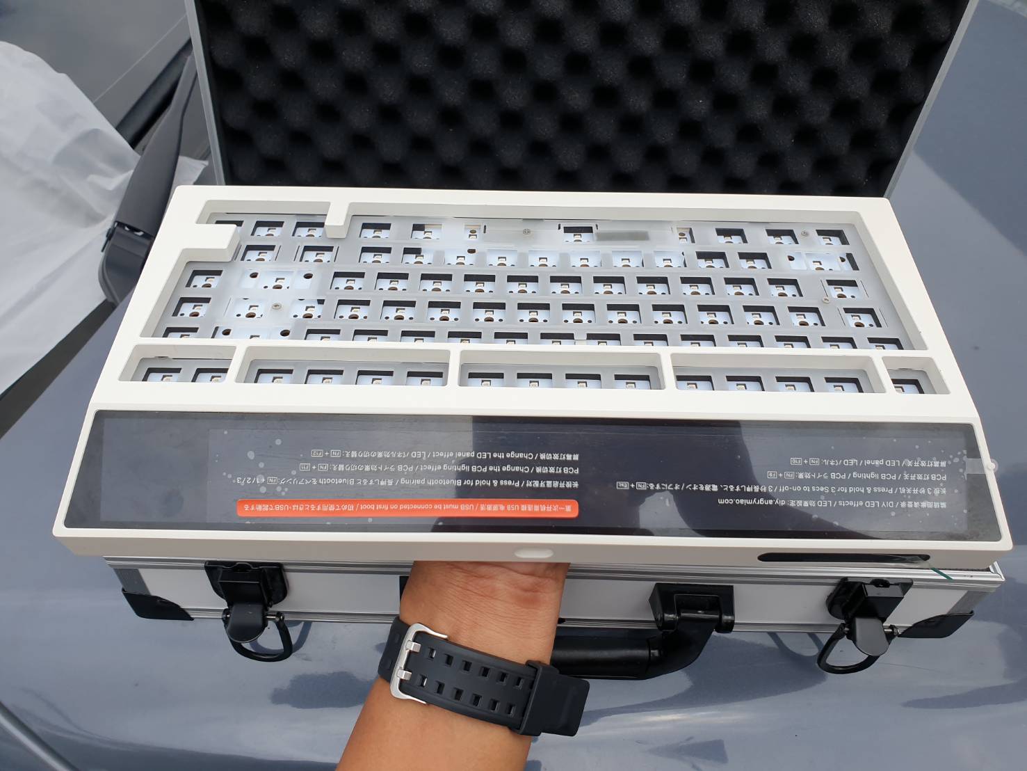 Keyboard Cyberboard Angrymaio Custom keyboard คีบอร์ด LED Cybertruck