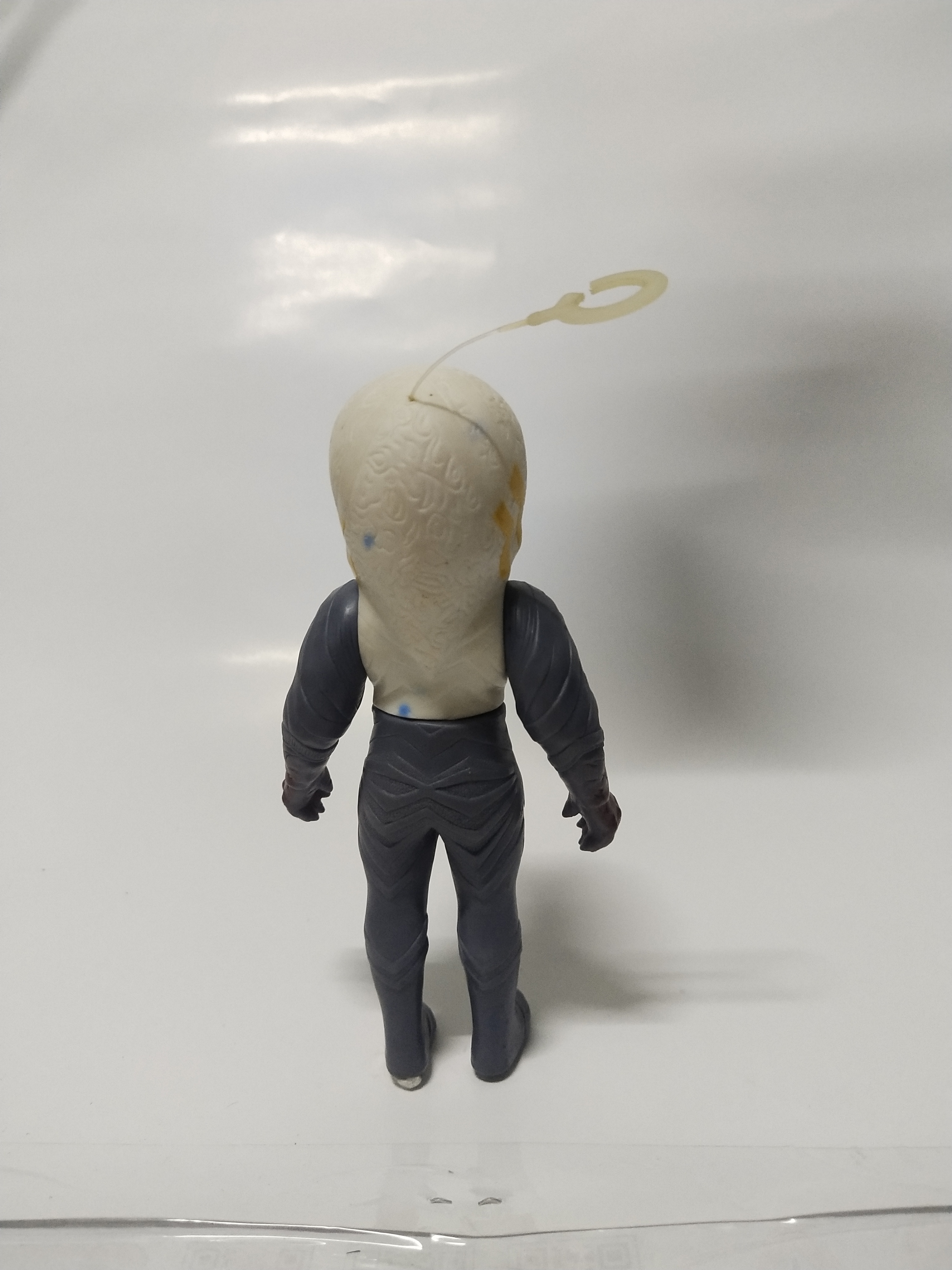 มีหลายภาพ ด้านหลังมีรอยเปื้อน ตามภาพ Spark doll, Alien Guts ซอฟ 5นิ้ว มนุษย์ดาวกัสต์ สัตว์ประหลาดจากอุลตร้าเซเว่น