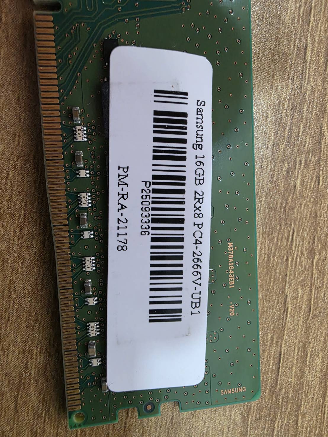 Samsung 16GB 2Rx8 PC4-2666V-UB1