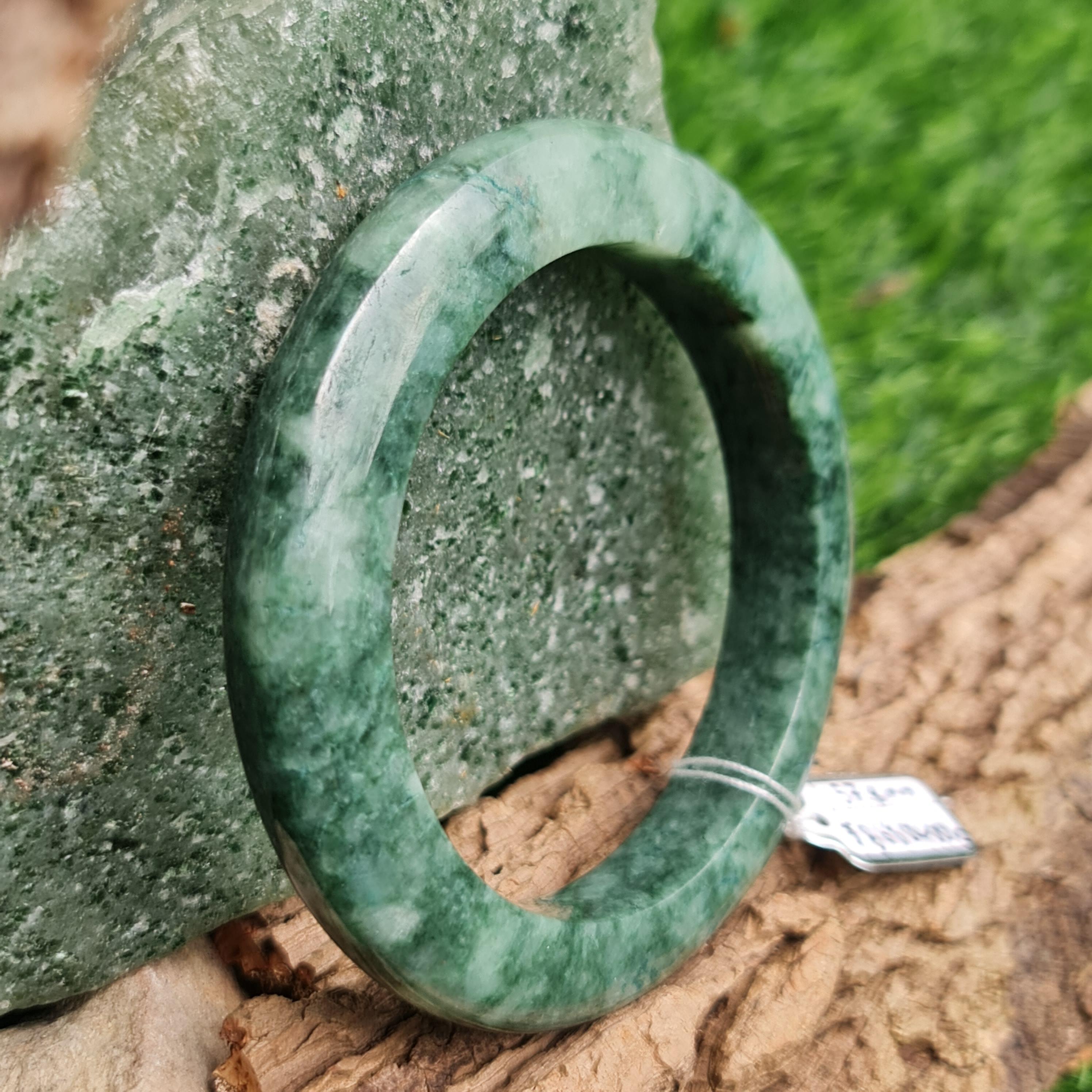 JB6804006 หยก พม่า แท้ Jade กำไลหยก 57.8 มม. (Jadeite bracelet) พม่า (Myanmar)