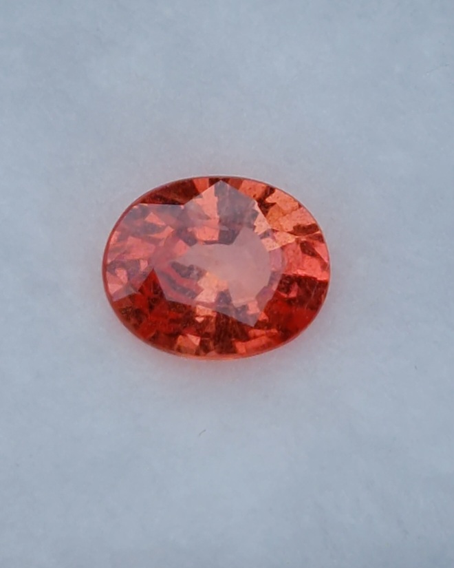 พลอย ออเรนจ์ แซฟไฟร์ Orange Sapphire 1.42 กะรัต (Cts.) พลอยแท้ อัญมณีมงคลประจําวันเกิด เครื่องประดับพลอย