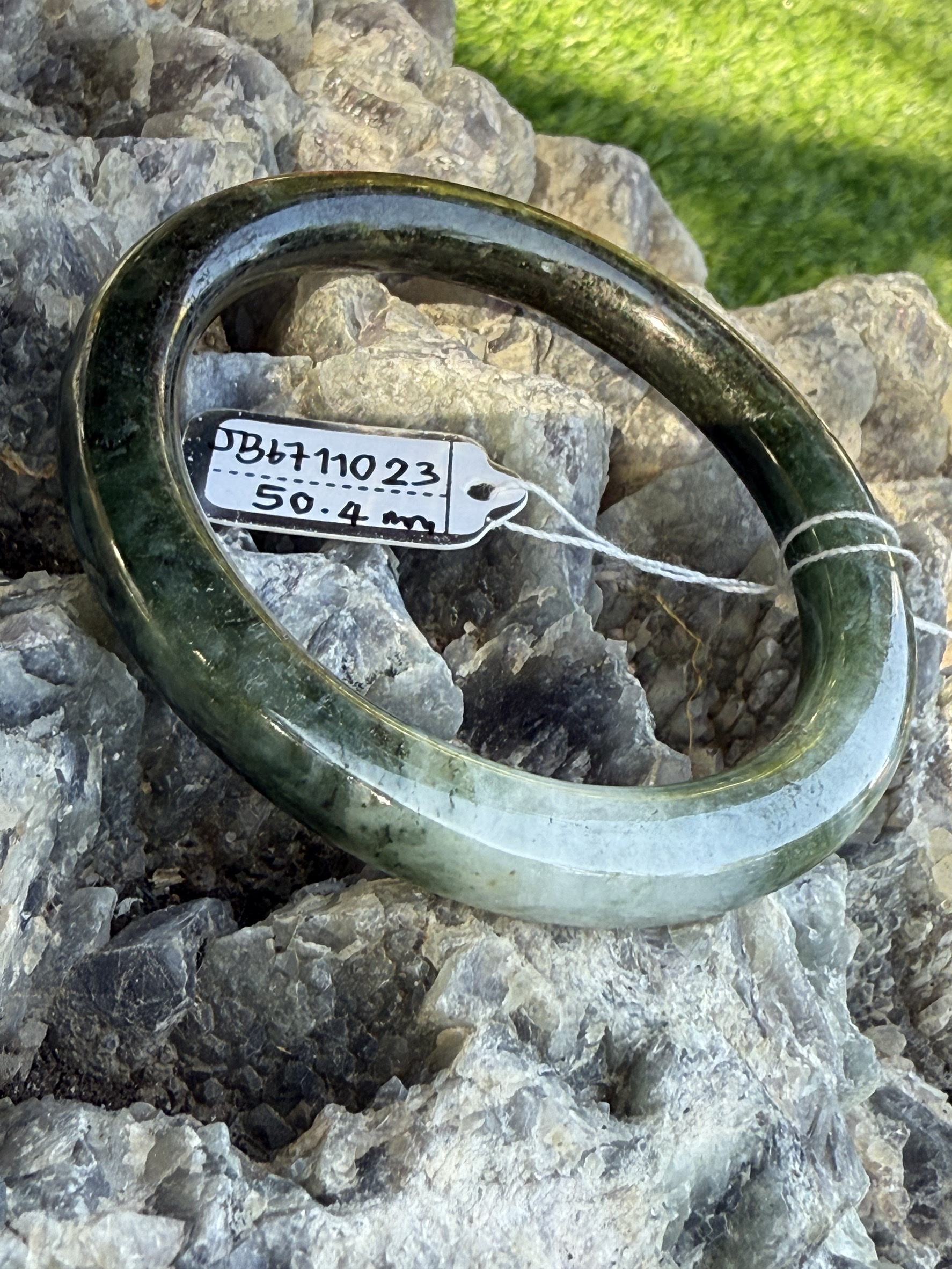 JB6711023 หยก พม่า แท้ Jade กำไลหยก 50.4 มม. (Jadeite bracelet) พม่า (Myanmar)