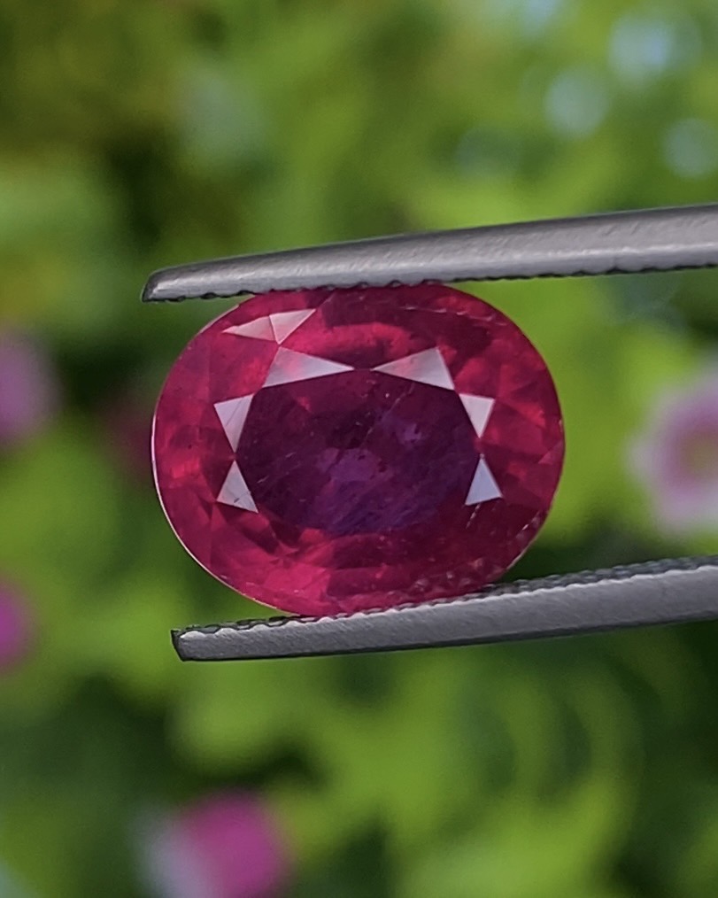 พลอย ทับทิม (Ruby Sapphire) 4.80 กะรัต (Cts.) พลอยแท้ อัญมณีมงคลประจําวันเกิด เครื่องประดับพลอย