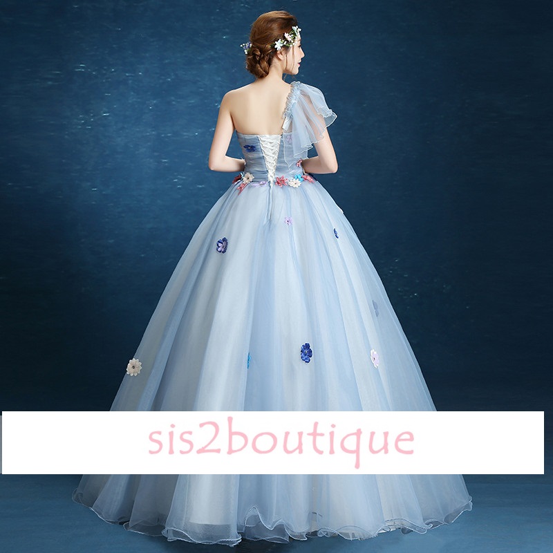 Pro-order ชุดราตรี ชุดแฟนซียาว แบบเกาะอก ไหล่เดียว สไตล์เจ้าหญิง กระโปรงพองสวย แต่งดอกไม้แฮนด์เมด สวยหรู เชือกผูกหลัง