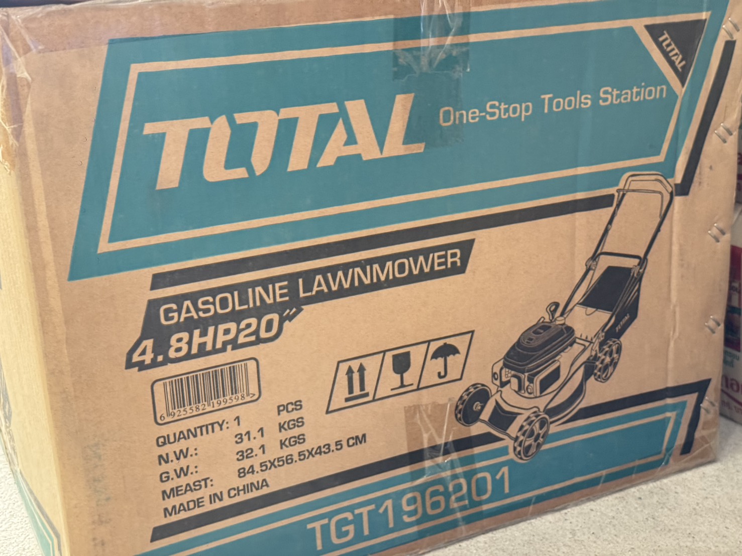 Total รถเข็นตัดหญ้า รุ่น TGT196201 เครื่องยนต์ 4จังหวะ 4.8แรงม้า