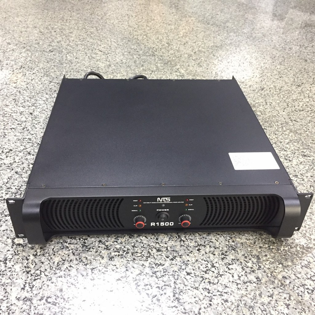 NTS R1500 poweramp