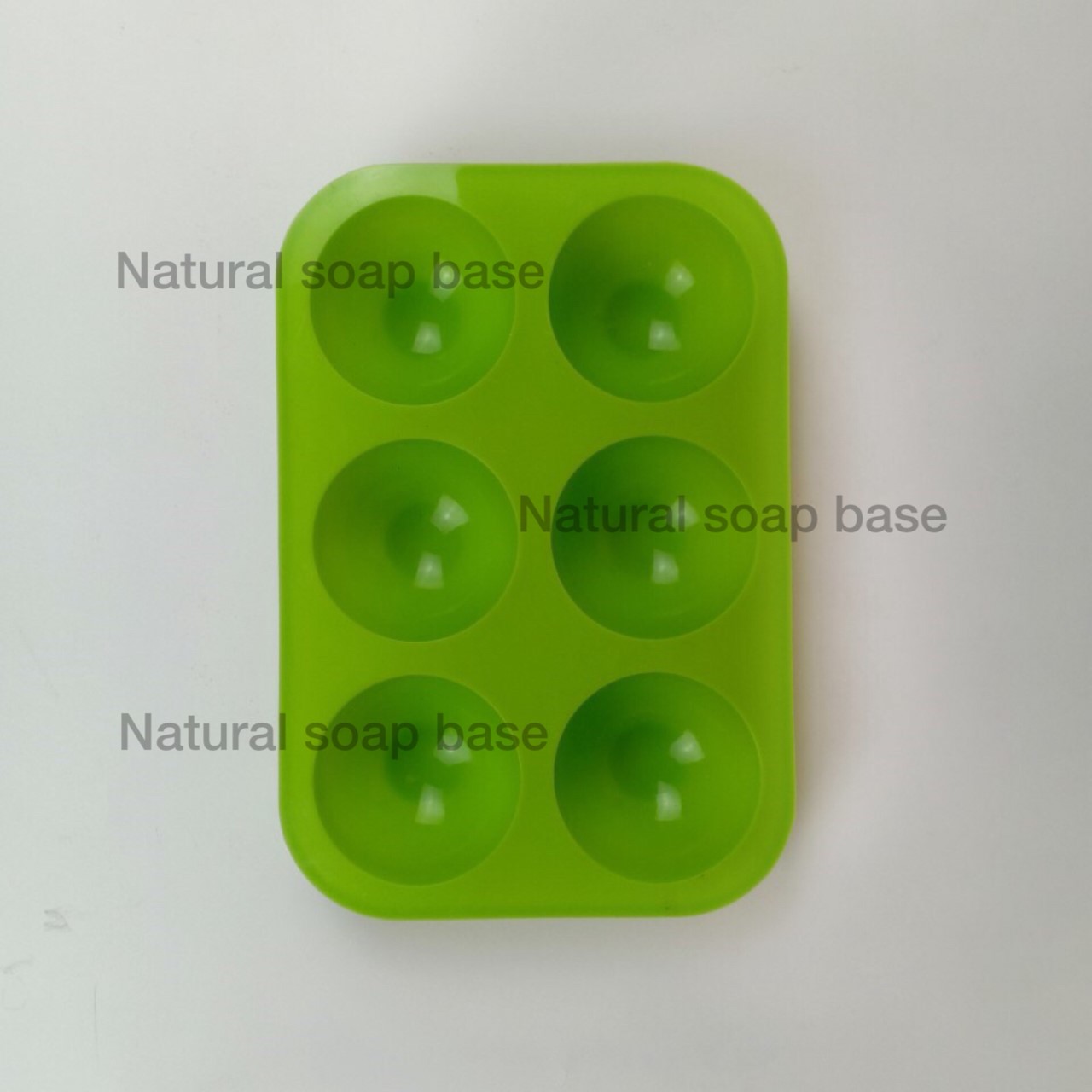 แม่พิมพ์ซิลิโคน รูปครึ่งวงกลม ขนาด 50 กรัม เส้นผ่าศูนย์กลาง 6*3.5 cm (ราคารวม Vat 7%)