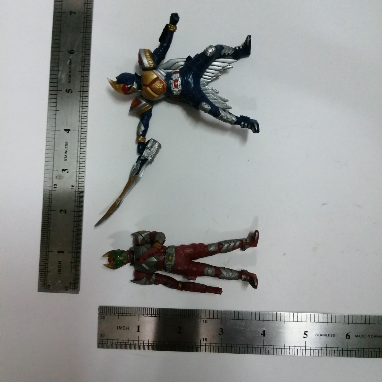 กาชาปอง ไรเดอร์เบลด แจ๊คฟอร์ม 1ตัว และไรเดอร์กาเรน ร่างธรรมดา 1ตัว ขายคู่ ไม่แยก