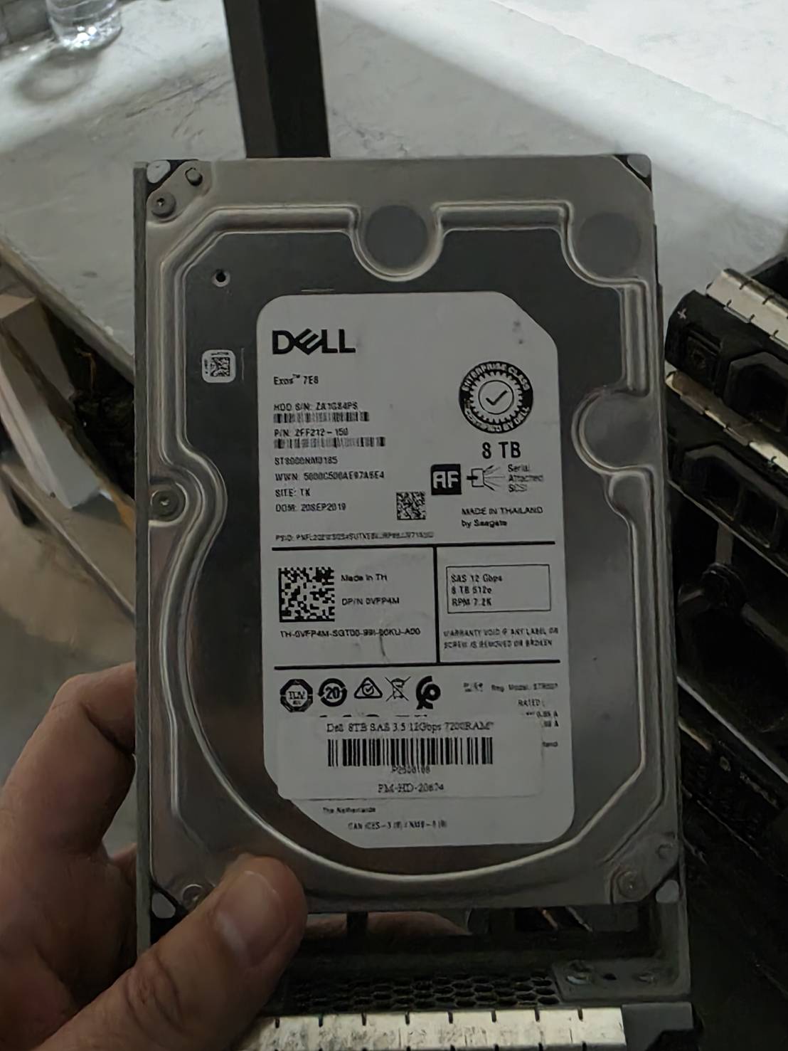 Harddisk Dell SAS 8TB 12Gbps