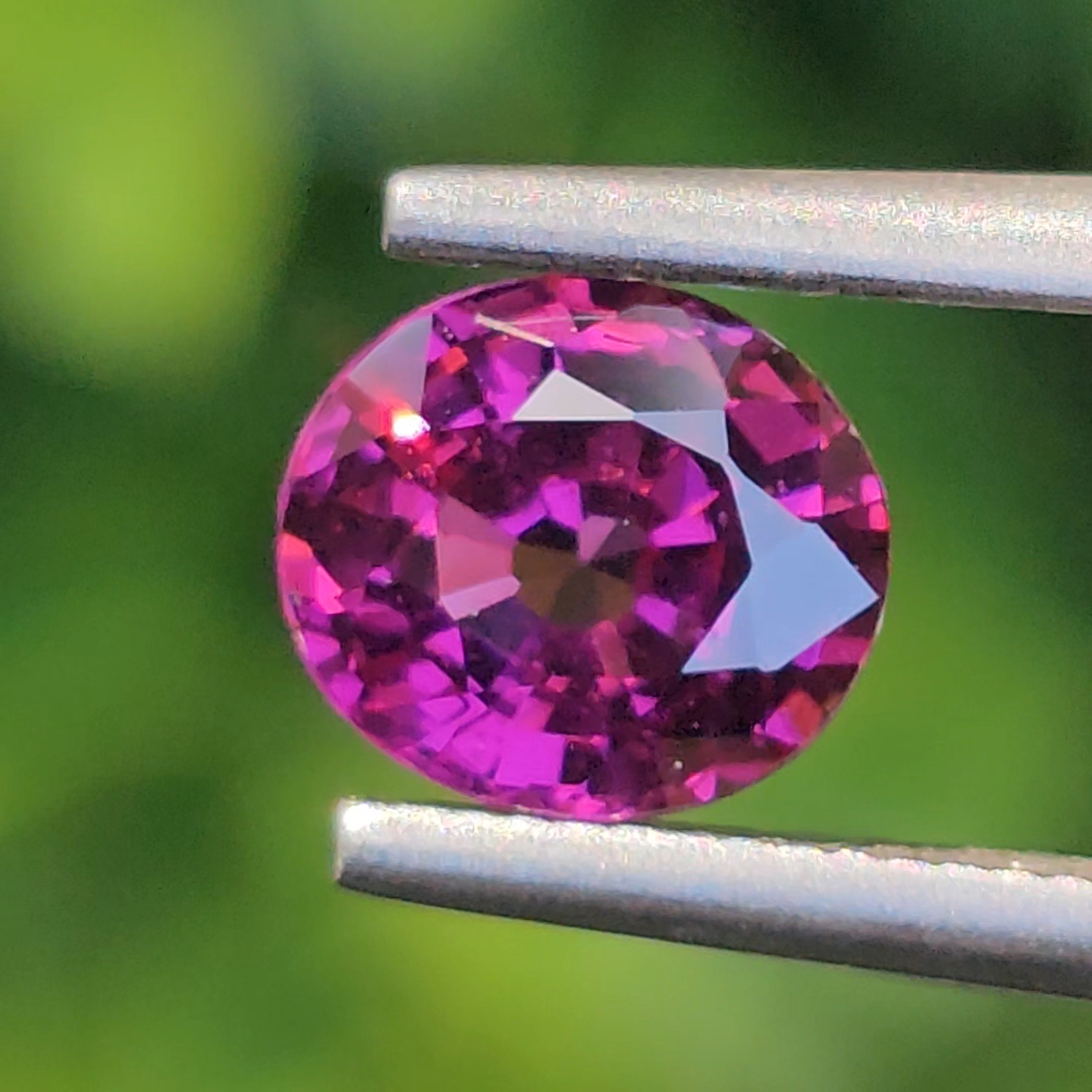 พลอย อุมบาไลต์ การ์เน็ต Umbalite Garnet 1.07กะรัต (Cts.) ดิบ Unheated ลอยแท้ อัญมณีมงคลประจําวันเกิด เครื่องประดับพลอย