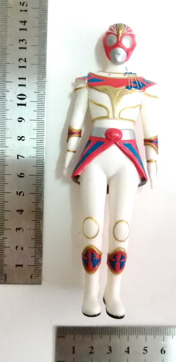 ตุ๊กตาซอฟไวนิล local hero นางพญาหงษ์ขาว ริวจิน เมบูเยอร์ ของเก่าเก็บหายาก ไม่มีขายทั่วไป ขนาดสูง 15 ซม. ลงสีทั้งละเอียดทั้งข้างหน้าข้างหลัง งานสะสมเก่่า