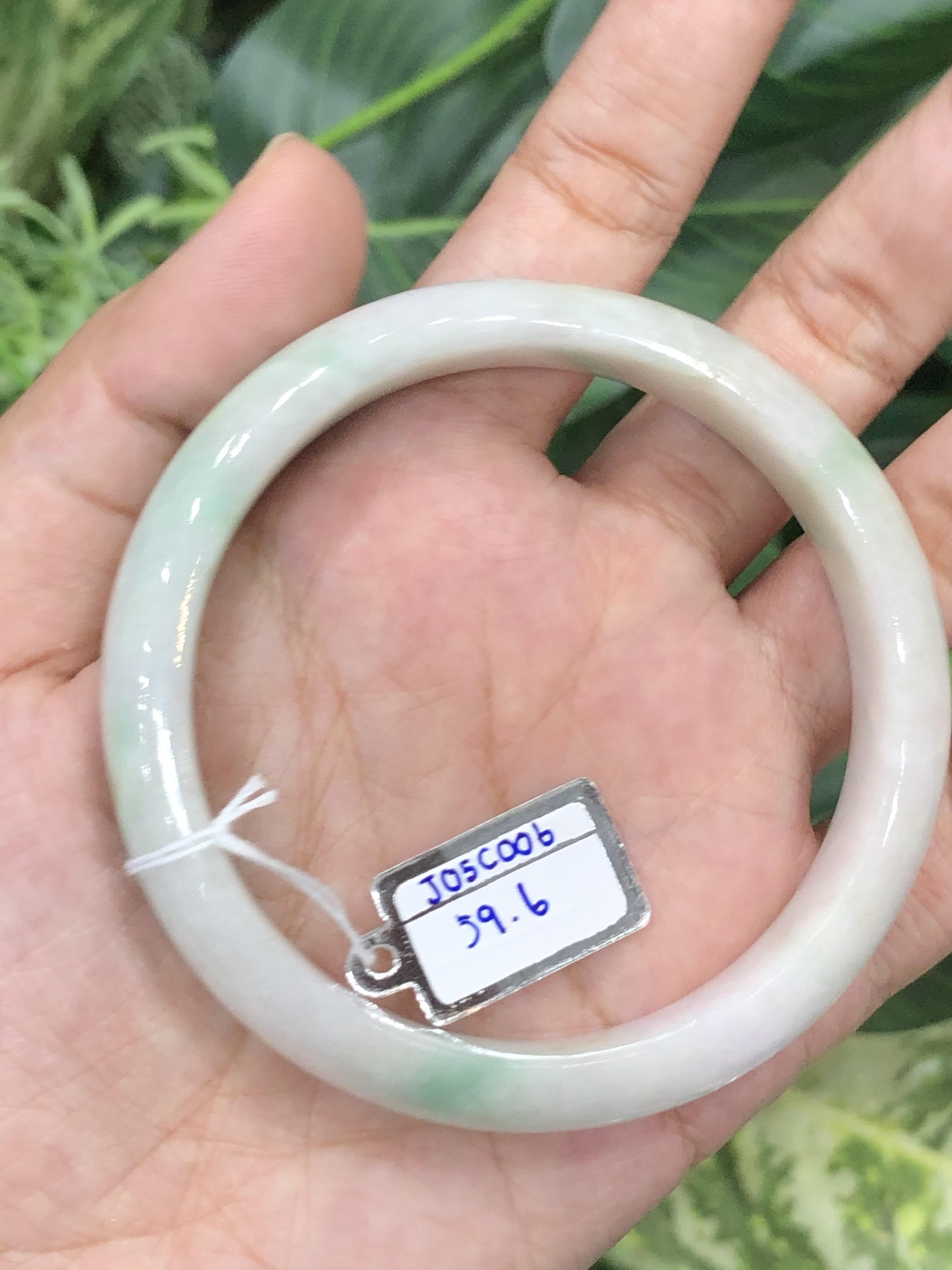 ๋J05C0006 หยก พม่า แท้ Jade กำไลหยก 59.6 มม. (Jade bracelet) พม่า (Myanmar)