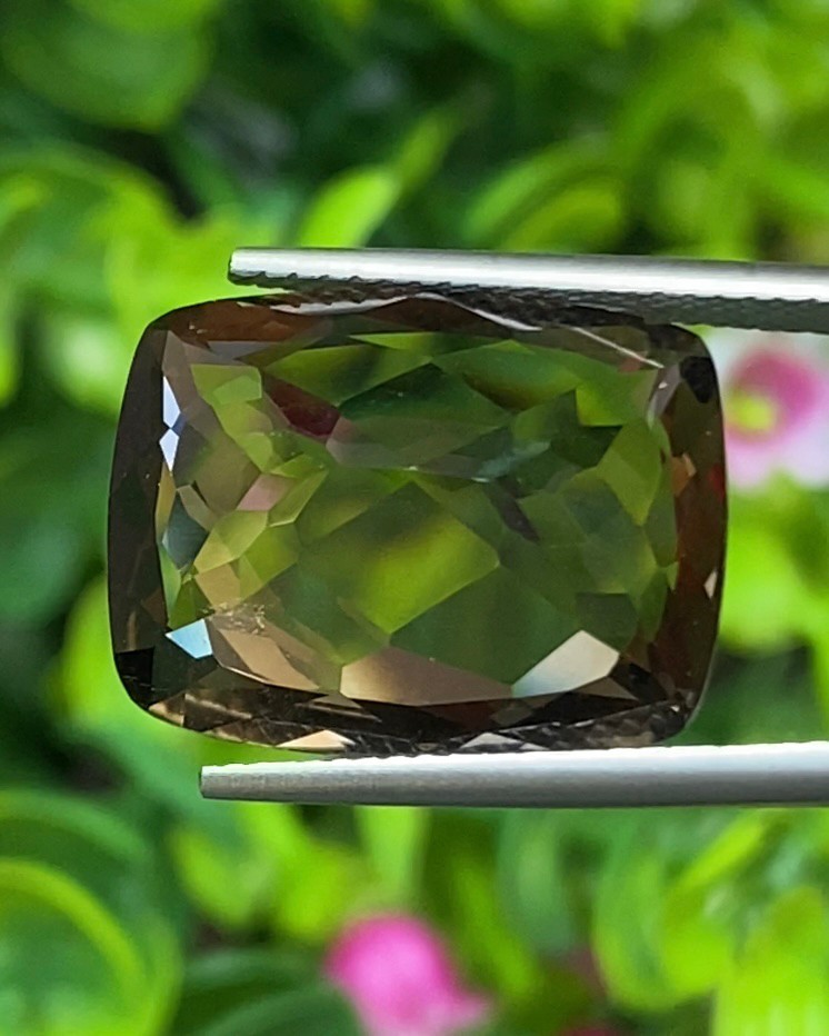 พลอย สโมกกี้ ควอตซ์ Smoky Quartz 14.64 กะรัต(Cts.) พลอยแท้อัญมณีมงคล ประจําวันเกิด เครื่องประดับพลอย