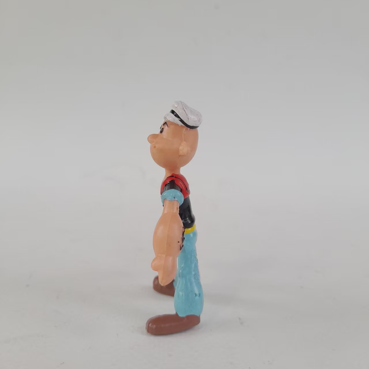 ฟิกเกอร์ ยางดัด ป๊อบอาย ขนาดตามรูป งานเก่าเก็บ มีตราปั๊ม ของมีตามภาพ มือสองสภาพดีมีรอยบ้าง ค่อนข้างหายากมาก ไม่พบบ่อย