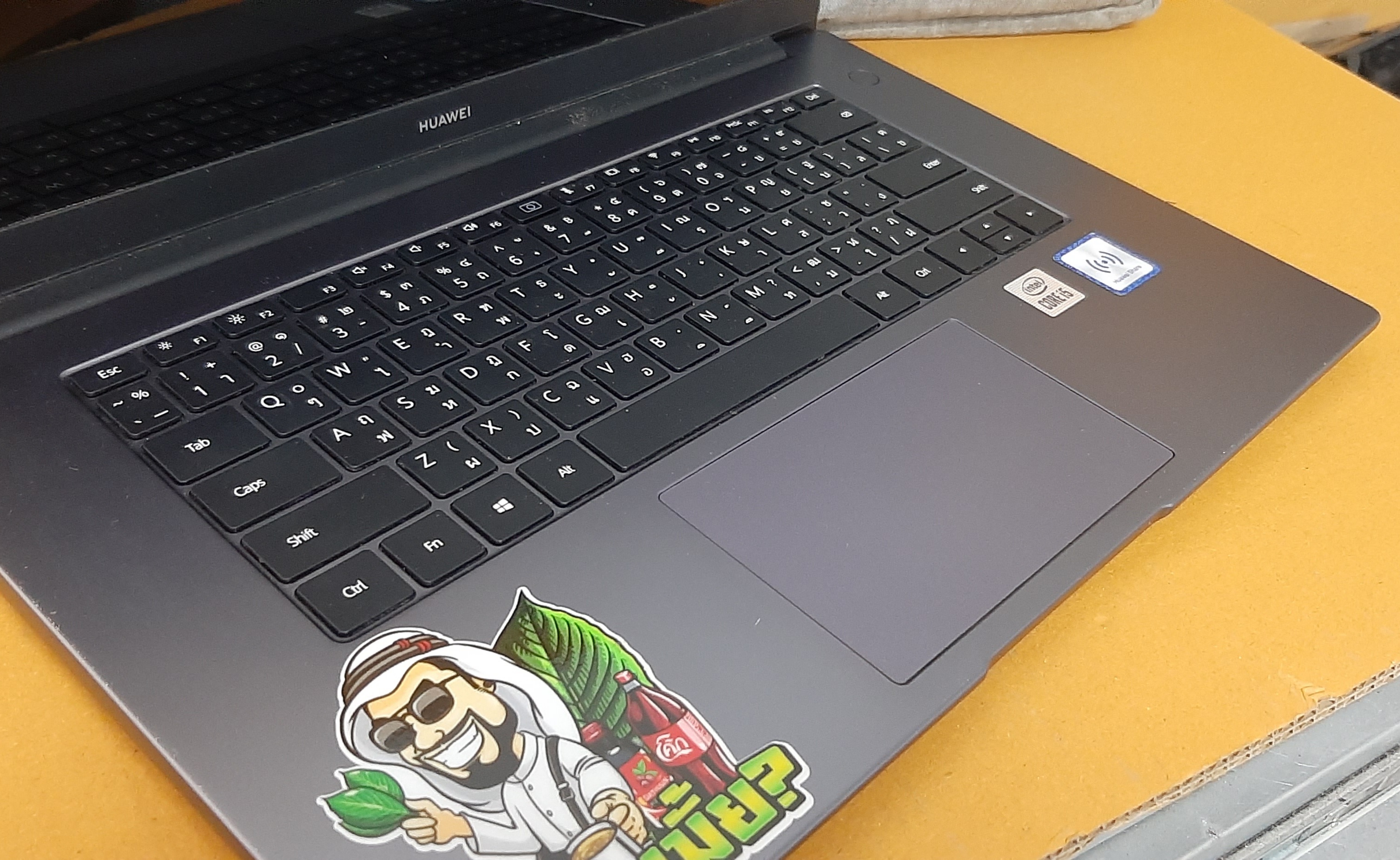 โน๊ตบุ๊คมือสอง ประกันร้าน 1 เดือน Huawei Boh-WAX9 (i5-10210U Ram8GB SSD M.2 256GB) พร้อม Adapter ฟรี!! กระเป๋า