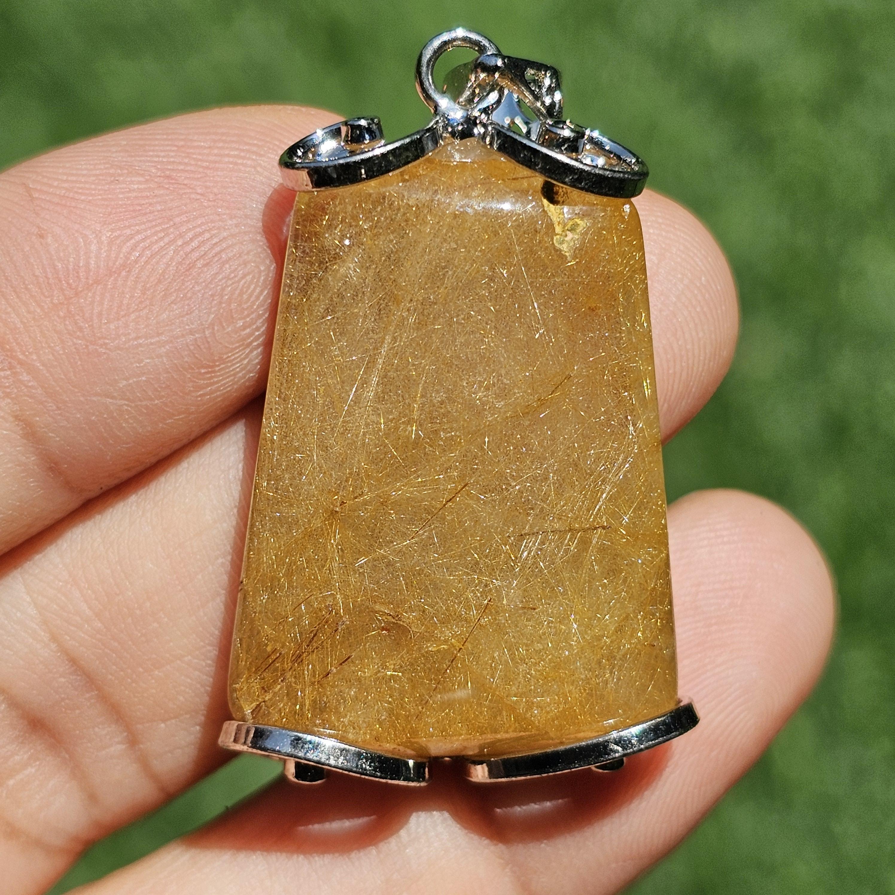 จี้ไหมทอง (Golden Rutilated Quartz) 52.98 กะรัต Cts. พลอยแท้ อัญมณีมงคลประจําวันเกิด เครื่องประดับพลอย