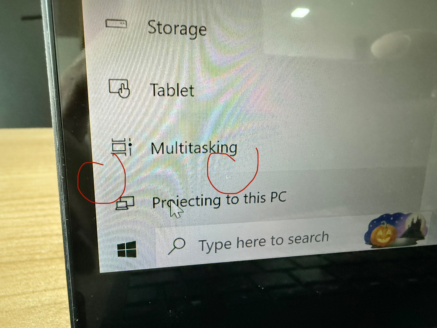 NOTEBOOK HP Envy x360 (Ryzen5 2500U/8GB/M.2 256GB) + Adapter จอ Bright เล็กน้อย มุมเครื่องกรอบจอบุบ