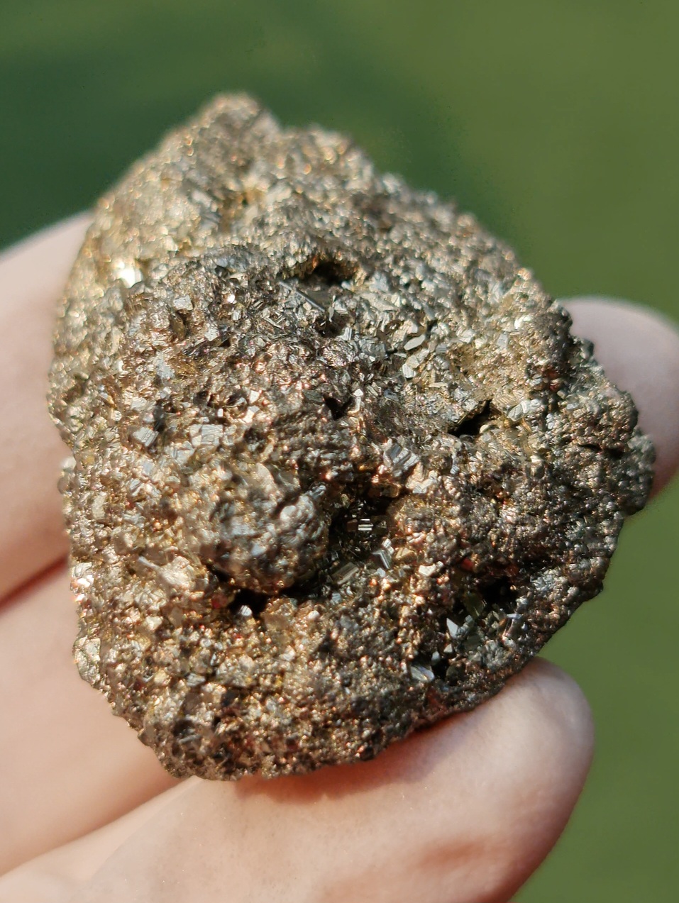 ก้อนผลึก ไพไรท์ Raw Rough Pyrite 58.0 กรัม (Grams) พลอยแท้ อัญมณีมงคลประจําวันเกิด เครื่องประดับพลอย