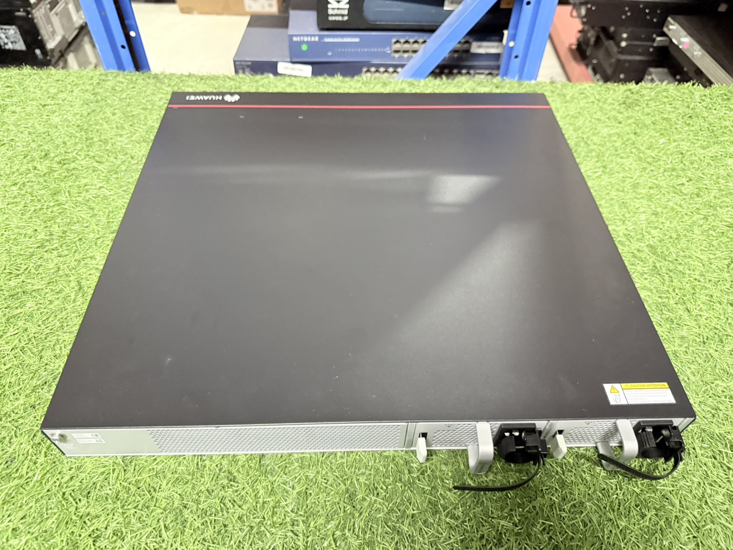 Switch Huawei Cloud Engine S5335-S32ST4X