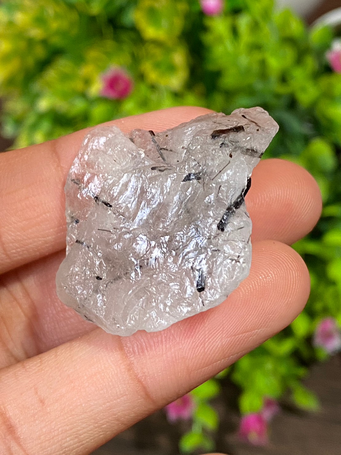 ก้อน ไหมดำ ควอตซ์ แก้วขนเหล็ก Black Rutilated Quartz Rough 83.56 กะรัต Cts. พลอยแท้ อัญมณีมงคลประจําวันเกิด เครื่องประดับพลอย