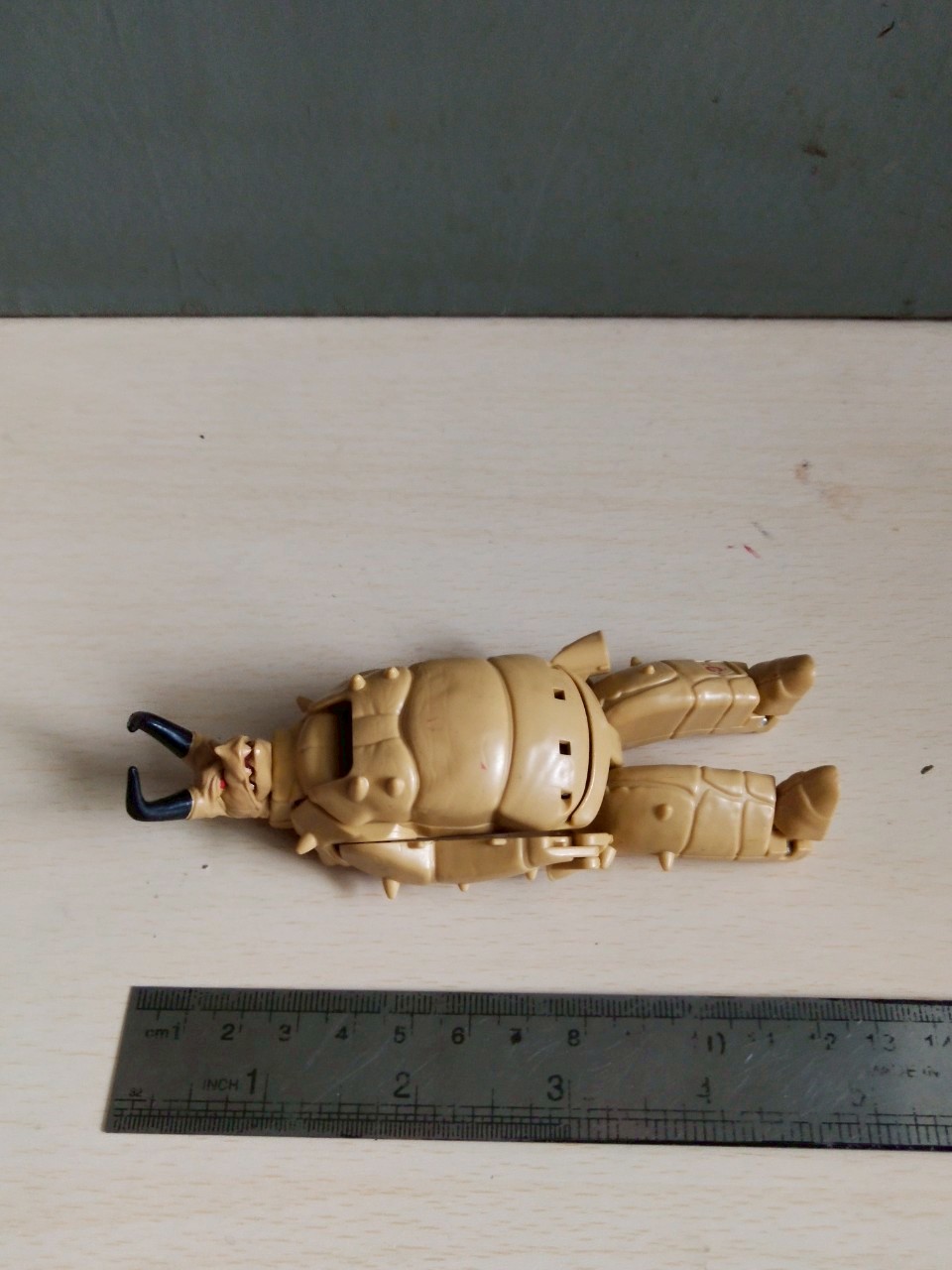 ฟิกเกอร์ ไข่ (ไคจูเอ้ก) ***ขาดมือแส้และหาง ขายตามสภาพ สัตว์ประหลาดคูดอน ขนาดตามรูป แปลงร่างได้ตามภาพ ของไม่ครบ