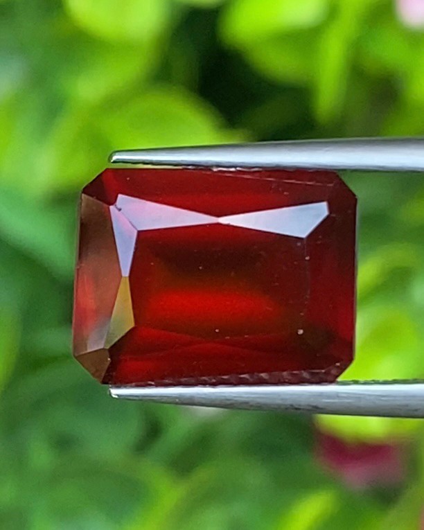 พลอย เฮลโซไนท์ การ์เน็ท Hessonite Garnet 4.71 กะรัต (Cts.) ดิบ Unheated พลอยแท้อัญมณีมงคล ประจําวันเกิด เครื่องประดับพลอย