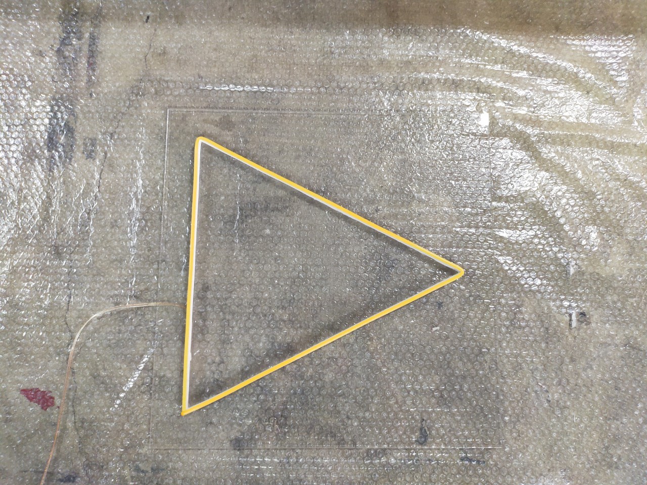 ไฟนีออน เฟค