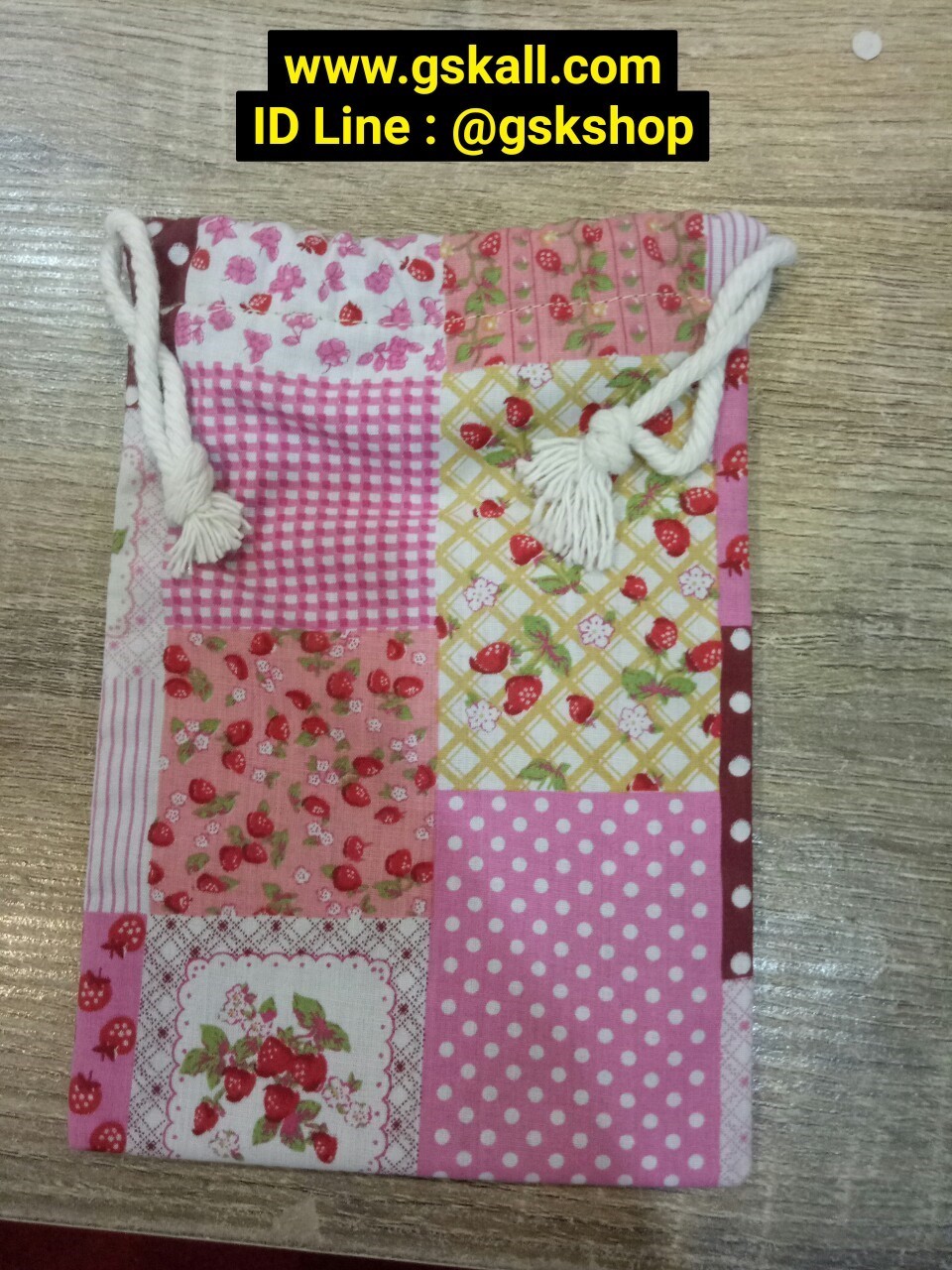 กระเป๋าหูรูด GSK SHOP กิ๊ฟช้อบถูกใจ สนใจกดสั่งซื้อเลย