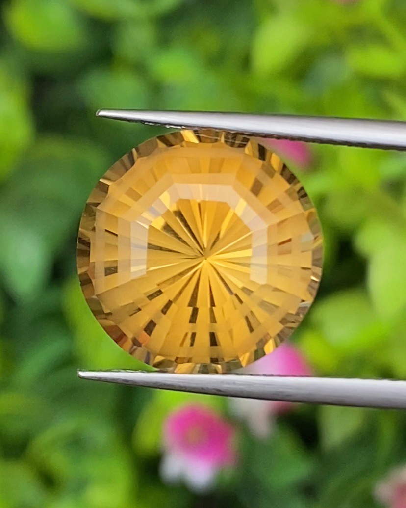 พลอย ซิทริน Citrine 10.16 กะรัต (Cts.) พลอยแท้ อัญมณีมงคลประจําวันเกิด เครื่องประดับพลอย