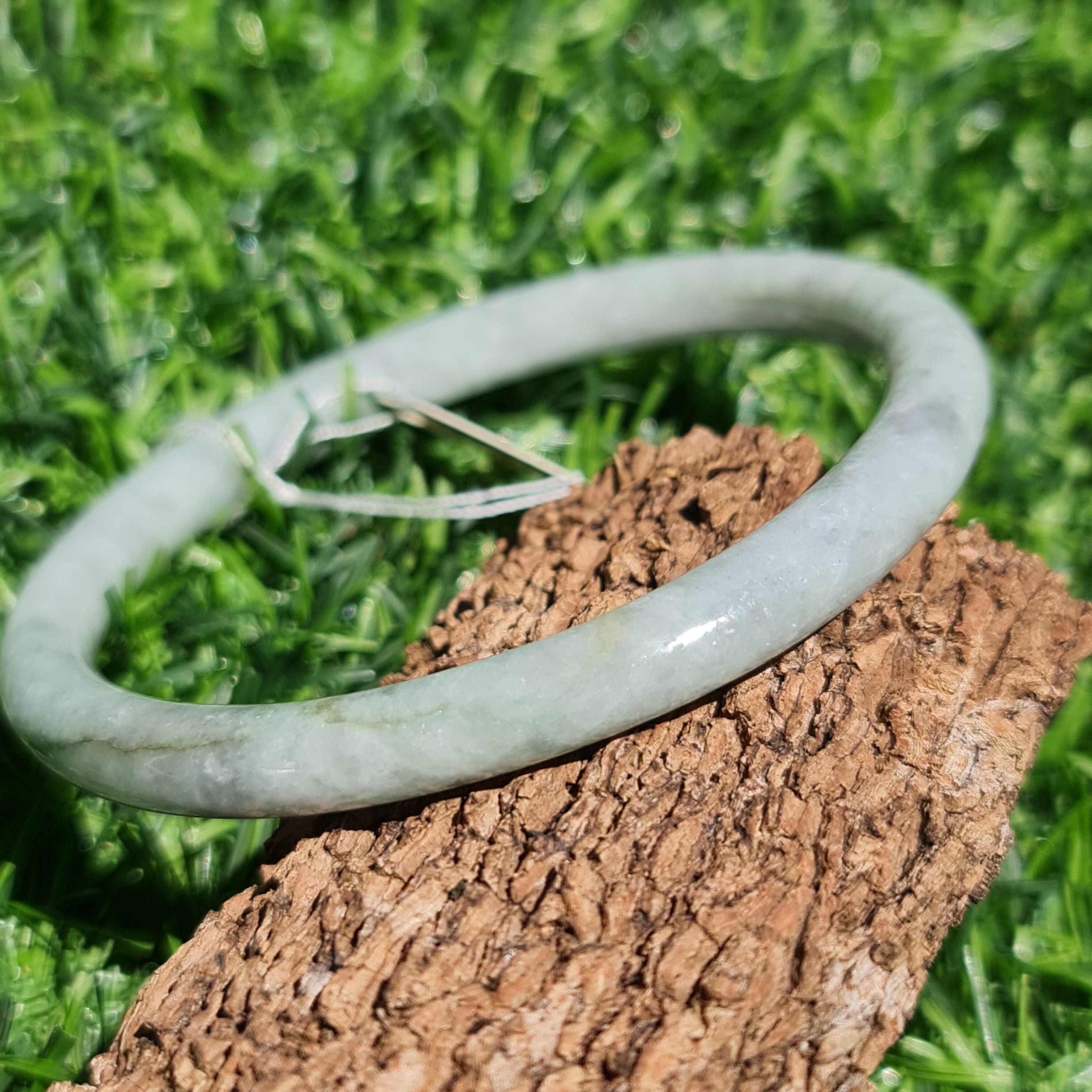 JB6711181 หยก พม่า แท้ Jade กำไลหยก 61.3 มม. (Jadeite bracelet) พม่า (Myanmar)