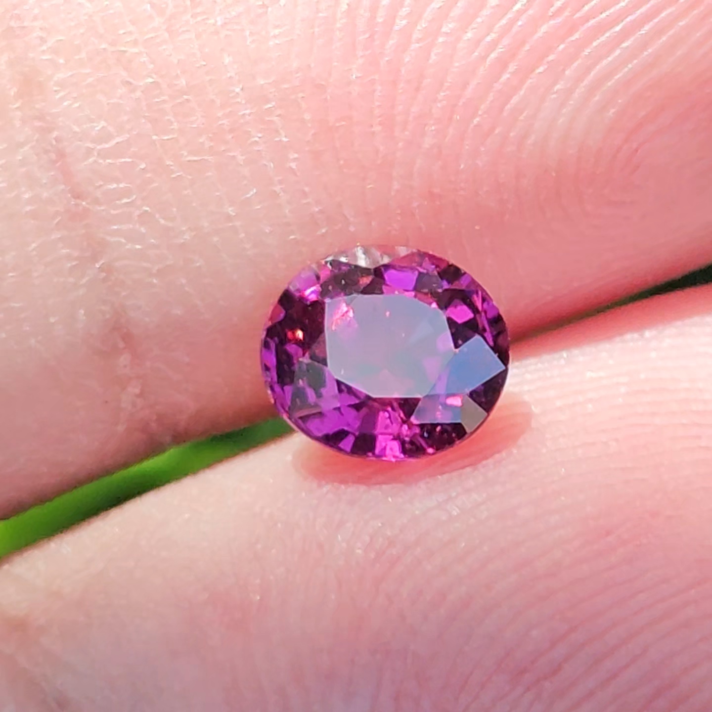 พลอย อุมบาไลต์ การ์เน็ต Umbalite Garnet 1.07กะรัต (Cts.) ดิบ Unheated ลอยแท้ อัญมณีมงคลประจําวันเกิด เครื่องประดับพลอย