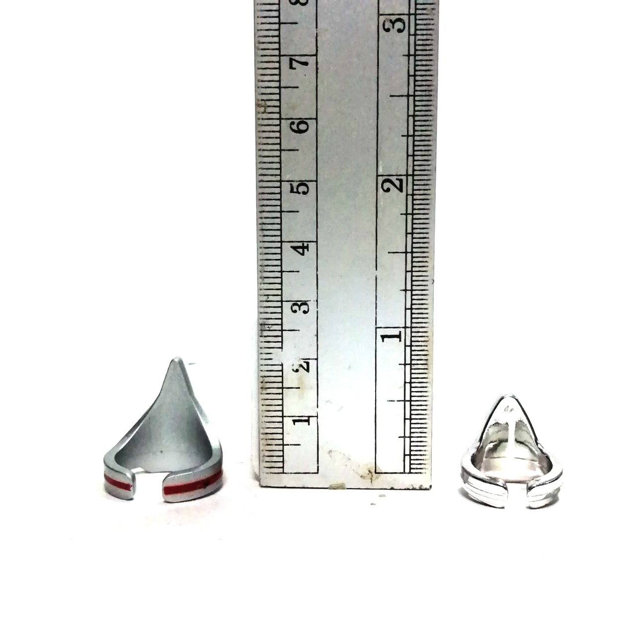อุลตร้าริงค์( ultra rings) อุปกรณ์แปลงร่างของอุลตร้าแมน เอซ(เอ) ขายคู่ สองวง ขนาดไม่เท่ากัน