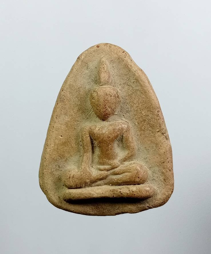 ผ3933 พระเม็ดมะลื่น เนื้อดิน ไม่ทราบที่