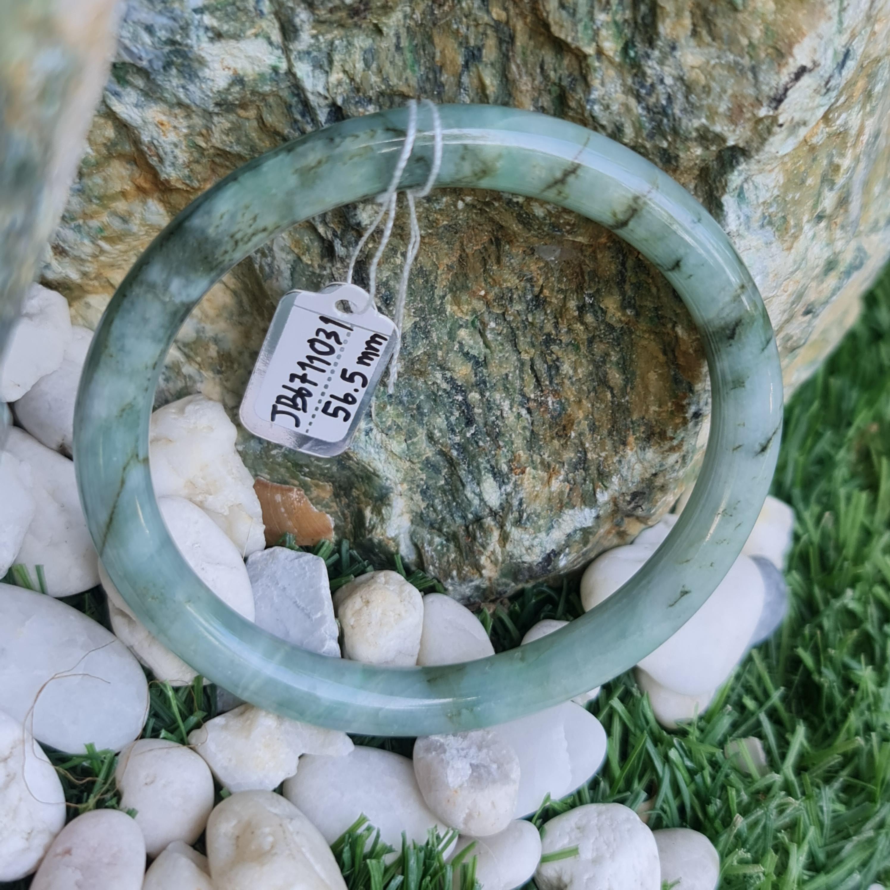 JB6711031 หยก พม่า แท้ Jade กำไลหยก 56.5 มม. (Jadeite bracelet) พม่า (Myanmar)