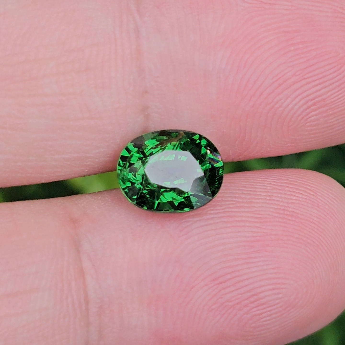 พลอย ซาโวไรท์ Tsavorite Garnet 2.98 กะรัต (Cts.) ดิบ Unheated อัญมณีมงคลประจําวันเกิด เครื่องประดับพลอย