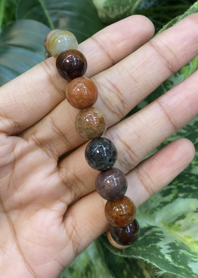 กำไลพลอยแท้ โป่งข่าม Phantom Quartz Bracelet