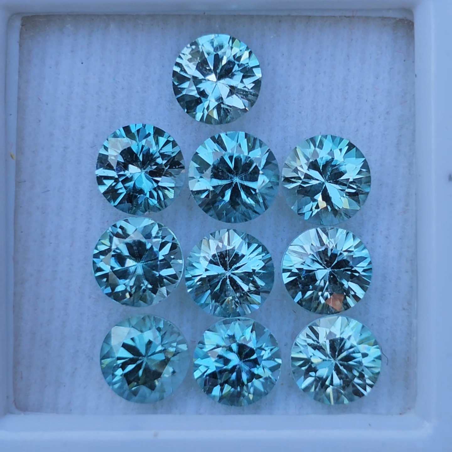 พลอย เพทาย Natural Zircon 9.42 กะรัต (Cts.) 10 เม็ด (2Pcs.) พลอยแท้อัญมณีมงคล ประจําวันเกิด เครื่องประดับพลอย
