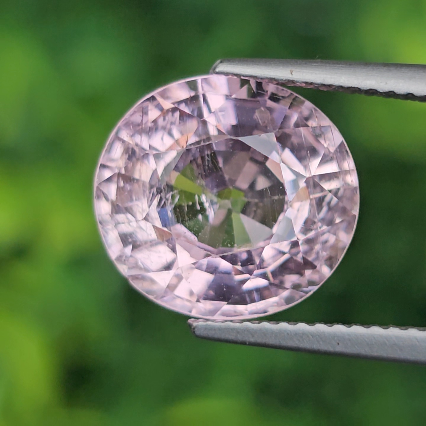 พลอย ทัวร์มาลีน Tourmaline 6.73 กะรัต (Cts.) พลอยแท้ อัญมณีมงคลประจําวันเกิด เครื่องประดับพลอย