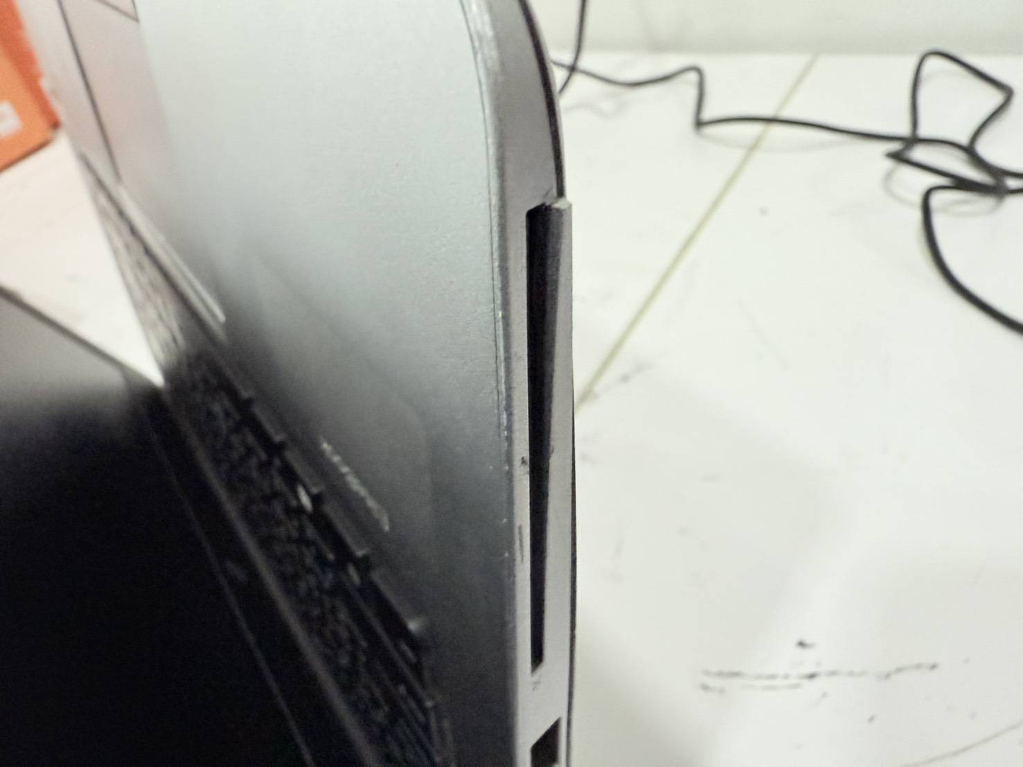 Notebook HP EliteBook 840 G4 (i5-7300U/8GB/M.2 256GB) ไม่มี Adapter ไม่มีแบต ยางรองเครื่องเสื่อม