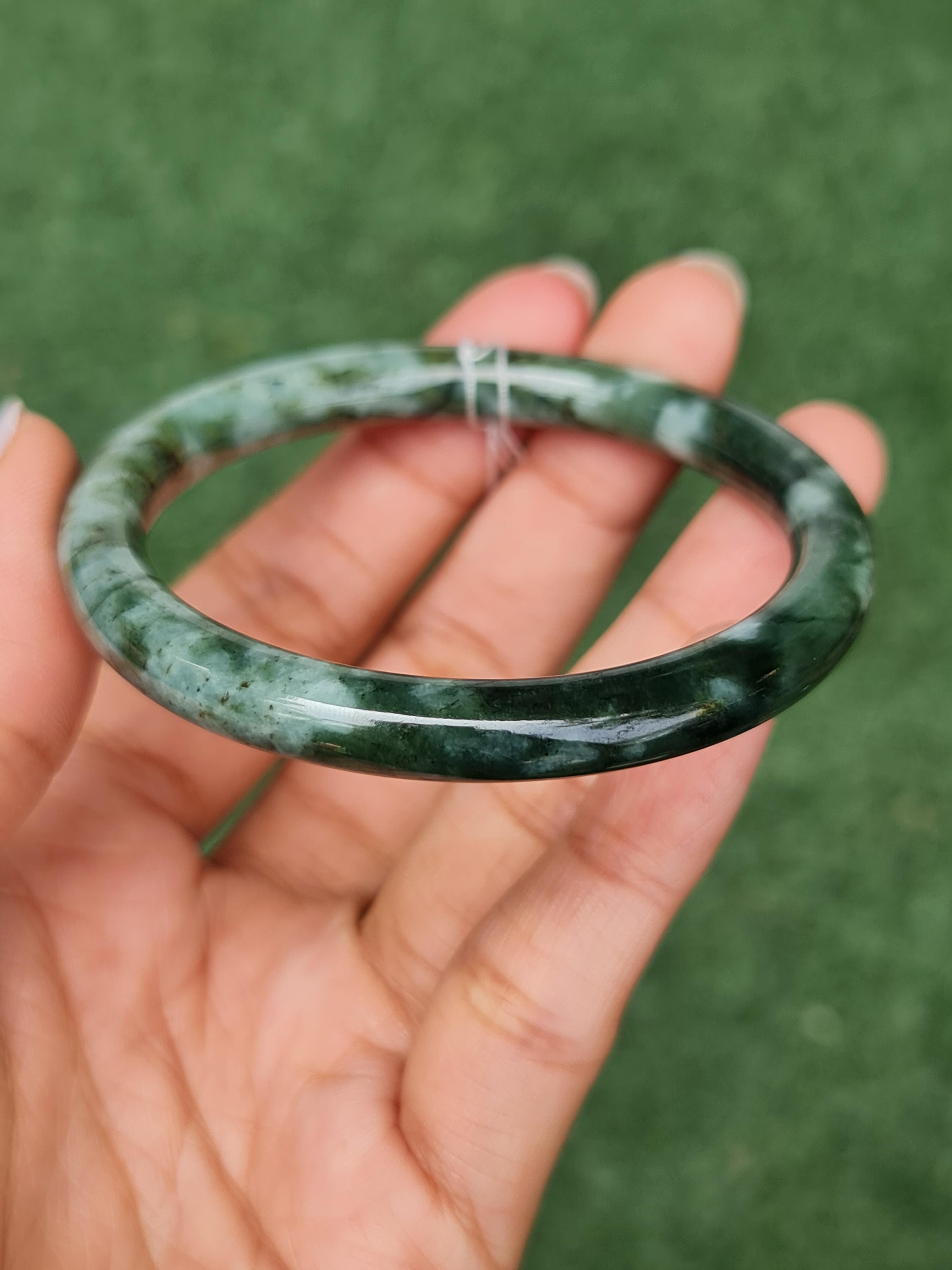 JB0703-003 หยก พม่า แท้ Jade กำไลหยก (Jadeite bracelet) พม่า (Myanmar) 56.5 มม.