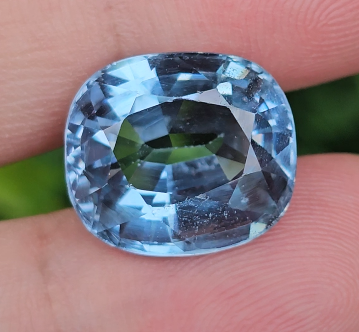 พลอย บลู โทแพซ (Blue Topaz) 18.11 กะรัต (Cts.) พลอยแท้ อัญมณีมงคลประจําวันเกิด เครื่องประดับพลอย